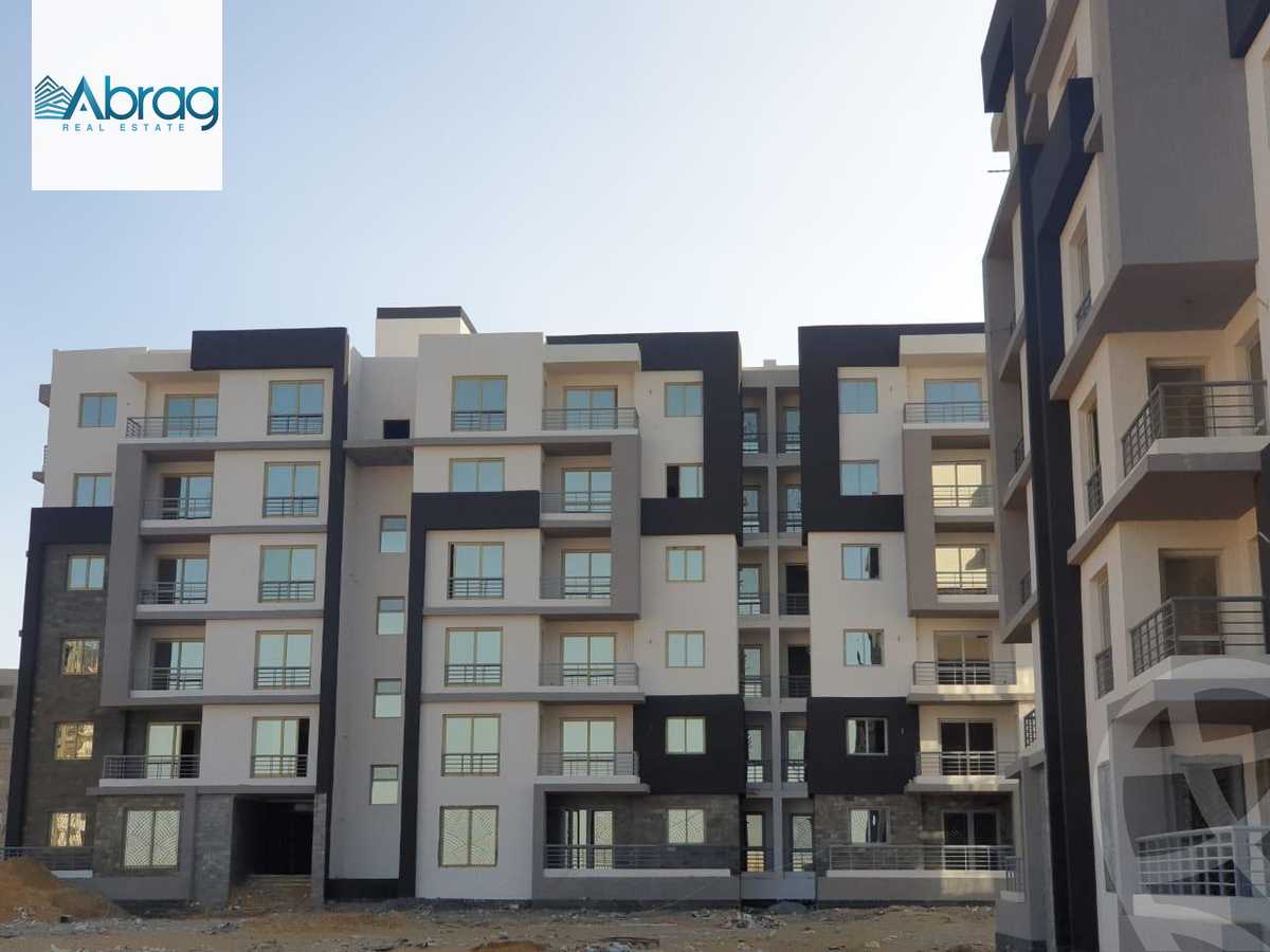 https://aqarmap.com.eg/en/listing/6543054-for-sale-cairo-el-sheikh-zayed-city-compounds-jn-2
