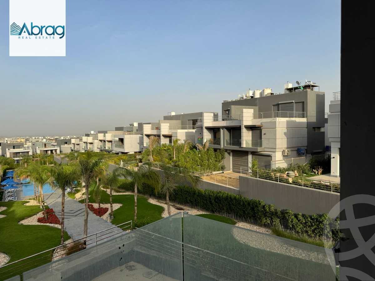 https://aqarmap.com.eg/ar/listing/6543739-for-sale-cairo-el-sheikh-zayed-city-compounds-el-patio-zahraa