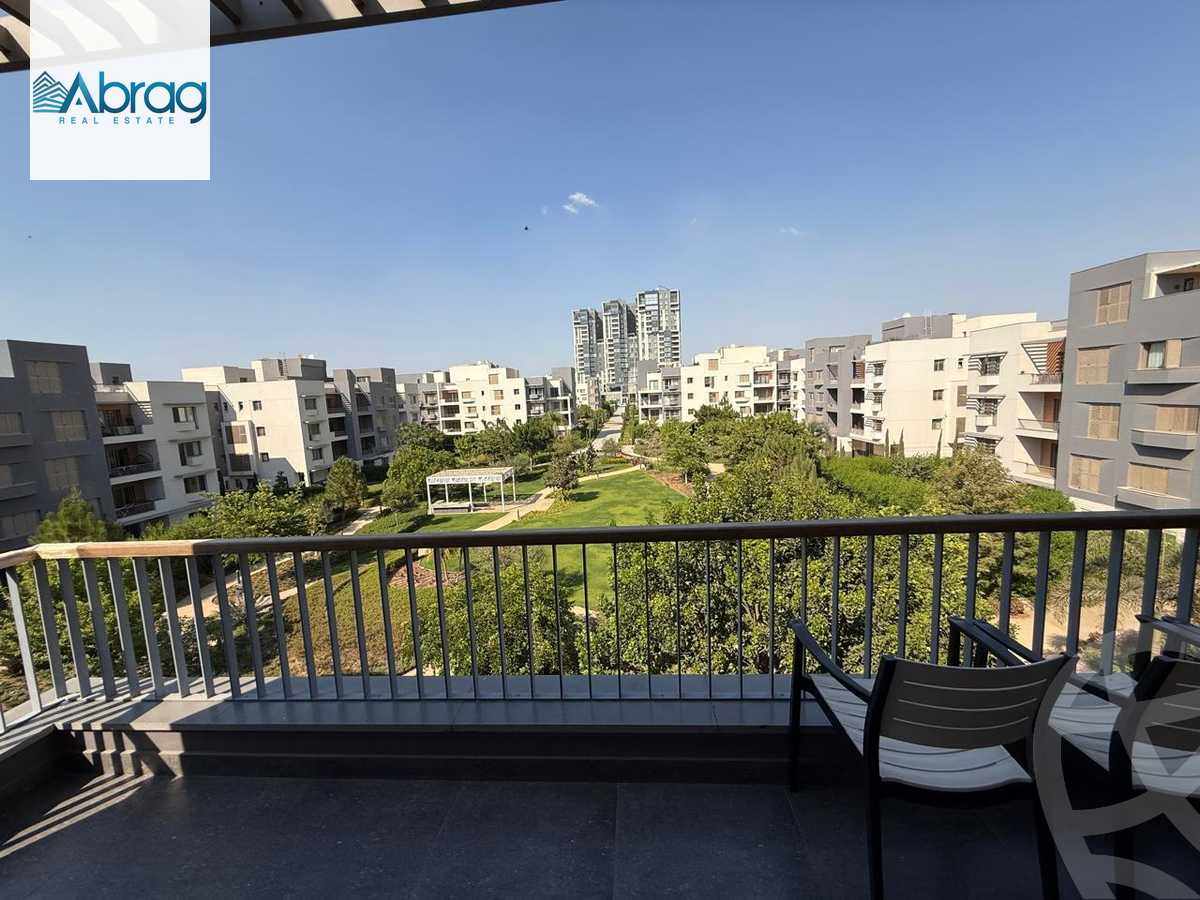 https://aqarmap.com.eg/en/listing/6551797-for-sale-cairo-el-sheikh-zayed-city-compounds-the-courtyard