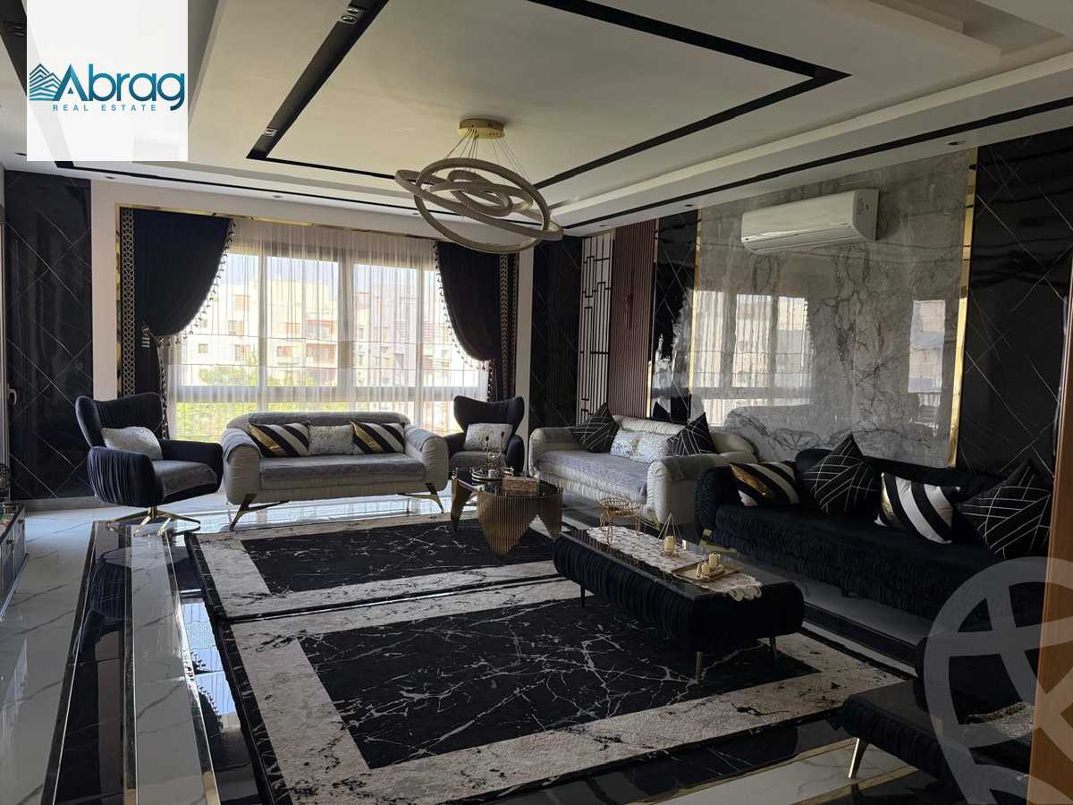 https://aqarmap.com.eg/en/listing/6551797-for-sale-cairo-el-sheikh-zayed-city-compounds-the-courtyard