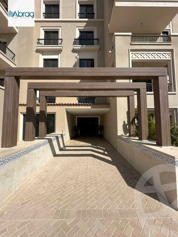 https://aqarmap.com.eg/en/listing/6571227-for-sale-cairo-el-sheikh-zayed-city-compounds-kmbwnd-fyldj-wyst-dr-llttwyr