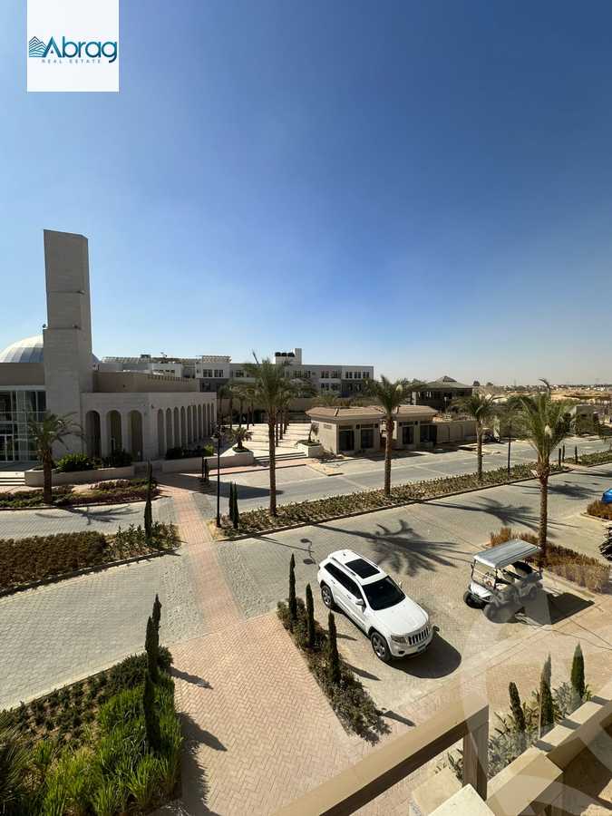https://aqarmap.com.eg/en/listing/6563852-for-sale-cairo-el-sheikh-zayed-city-compounds-kmbwnd-fyldj-wyst-dr-llttwyr