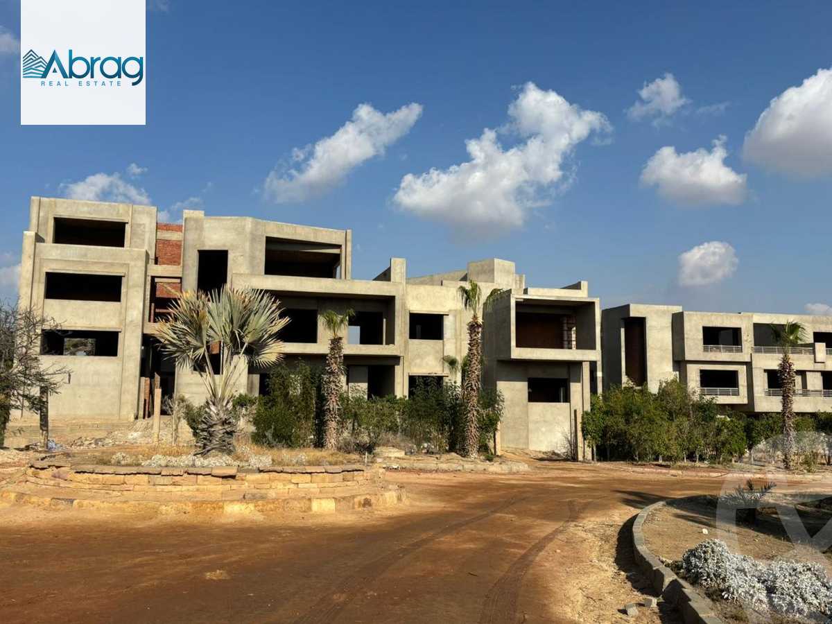 https://aqarmap.com.eg/ar/listing/6580860-for-sale-cairo-el-sheikh-zayed-city-compounds-rewaya-compound-siac