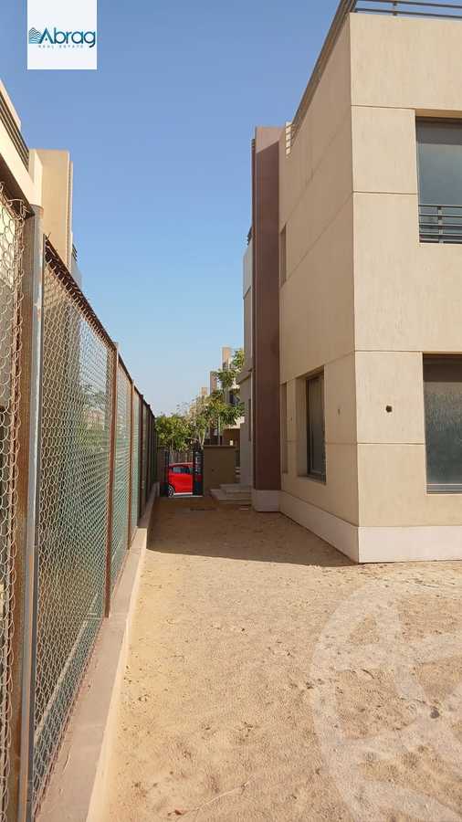 https://aqarmap.com.eg/ar/listing/6588317-for-sale-cairo-el-sheikh-zayed-city-compounds-alma