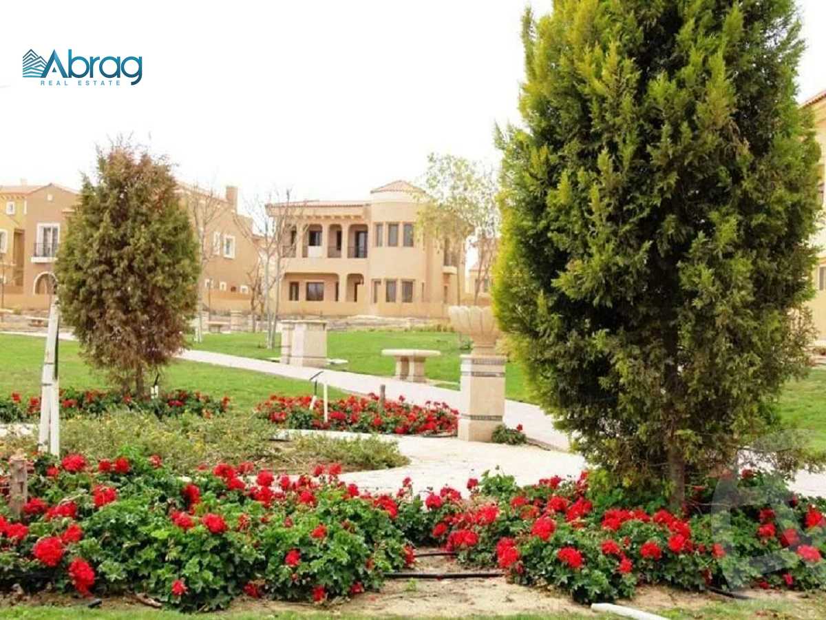 https://aqarmap.com.eg/en/listing/5706533-for-sale-cairo-new-cairo-compounds-hyde-park