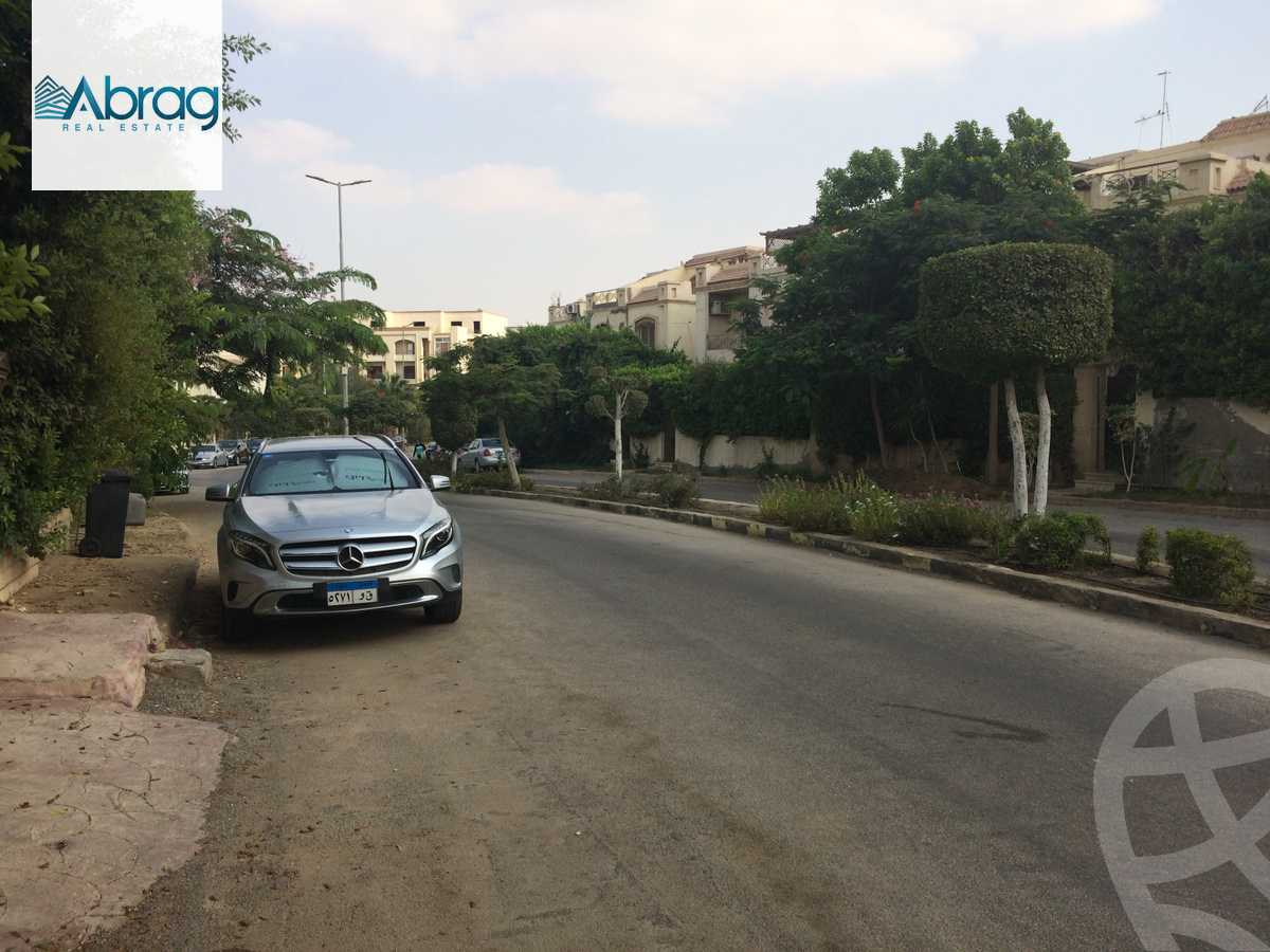 https://aqarmap.com.eg/ar/listing/4809526-for-sale-cairo-el-sheikh-zayed-city-compounds-hadayek-el-mohandiseen
