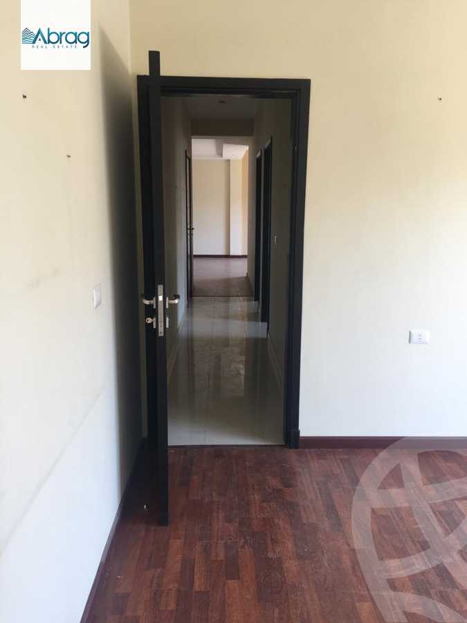 https://aqarmap.com.eg/en/listing/5321370-for-rent-cairo-el-sheikh-zayed-city-compounds-dh-drys