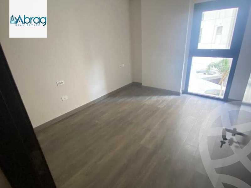 https://aqarmap.com.eg/ar/listing/5462954-for-rent-cairo-el-sheikh-zayed-city-compounds-zyd-wr-llttwyr-park-towers-zed-el-sheikh-zayed-compound