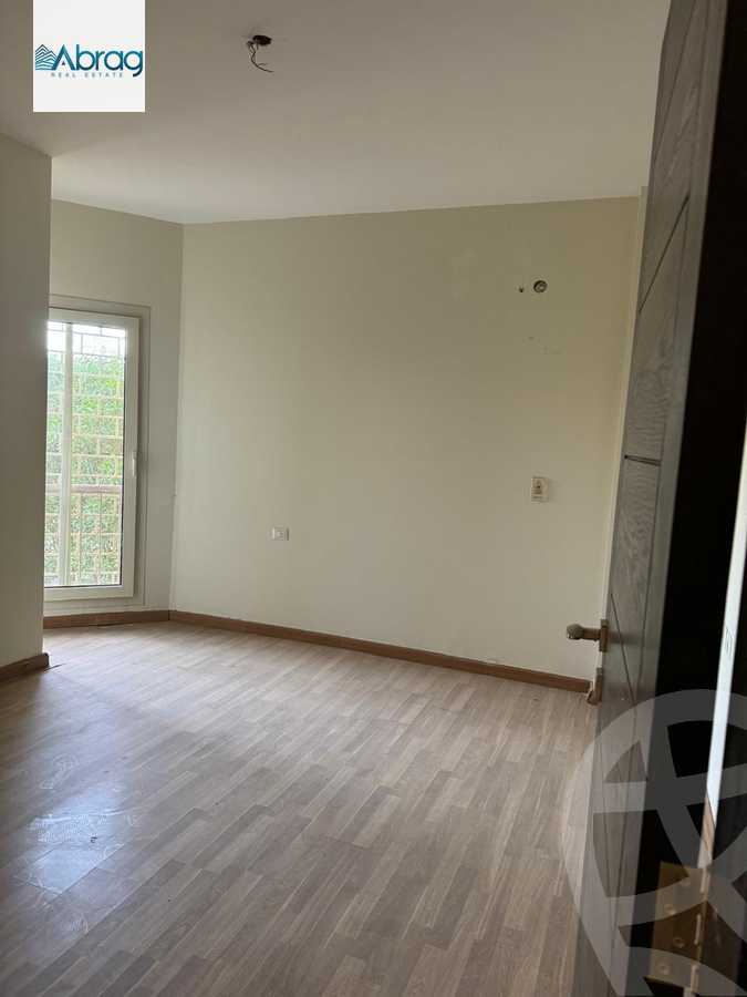 https://aqarmap.com.eg/en/listing/5617147-for-sale-cairo-el-sheikh-zayed-city-compounds-dh-drys