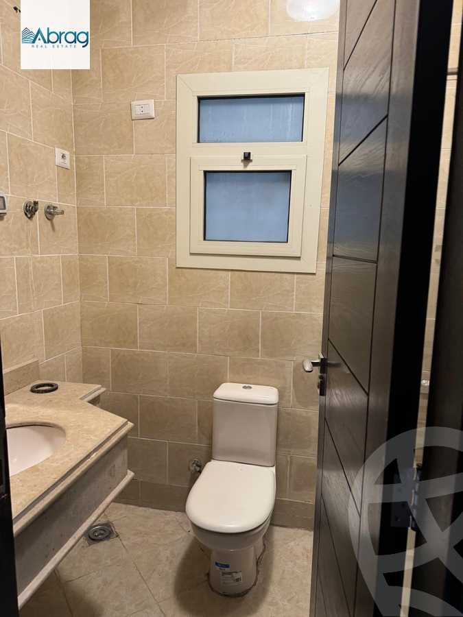 https://aqarmap.com.eg/en/listing/5617147-for-sale-cairo-el-sheikh-zayed-city-compounds-dh-drys