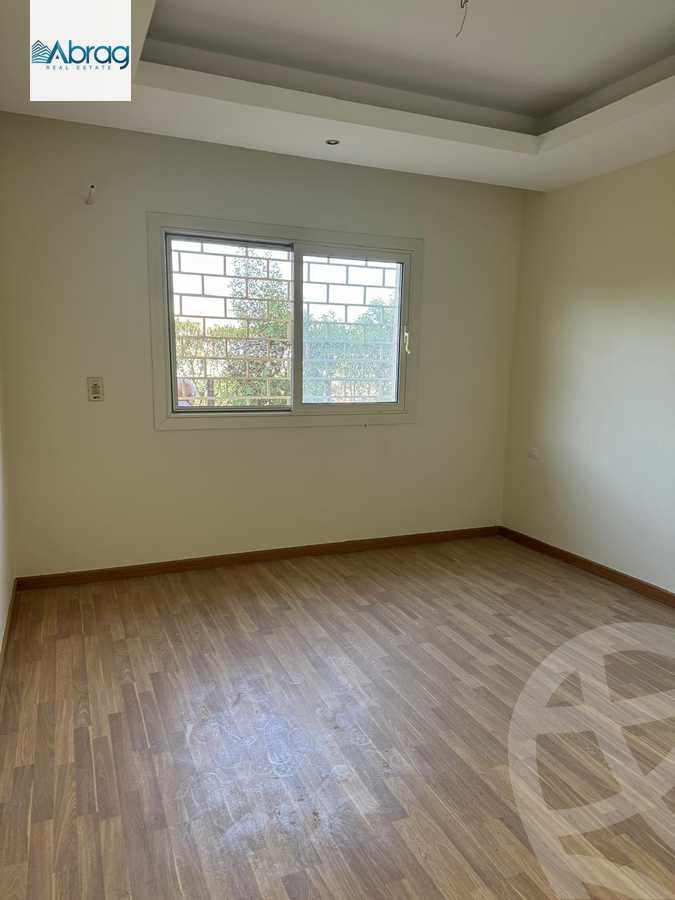 https://aqarmap.com.eg/en/listing/5617147-for-sale-cairo-el-sheikh-zayed-city-compounds-dh-drys