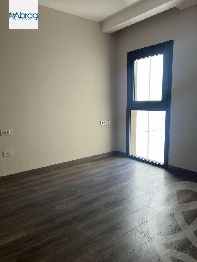 https://aqarmap.com.eg/ar/listing/5648214-for-rent-cairo-el-sheikh-zayed-city-compounds-zyd-wr-llttwyr-park-towers-zed-el-sheikh-zayed-compound