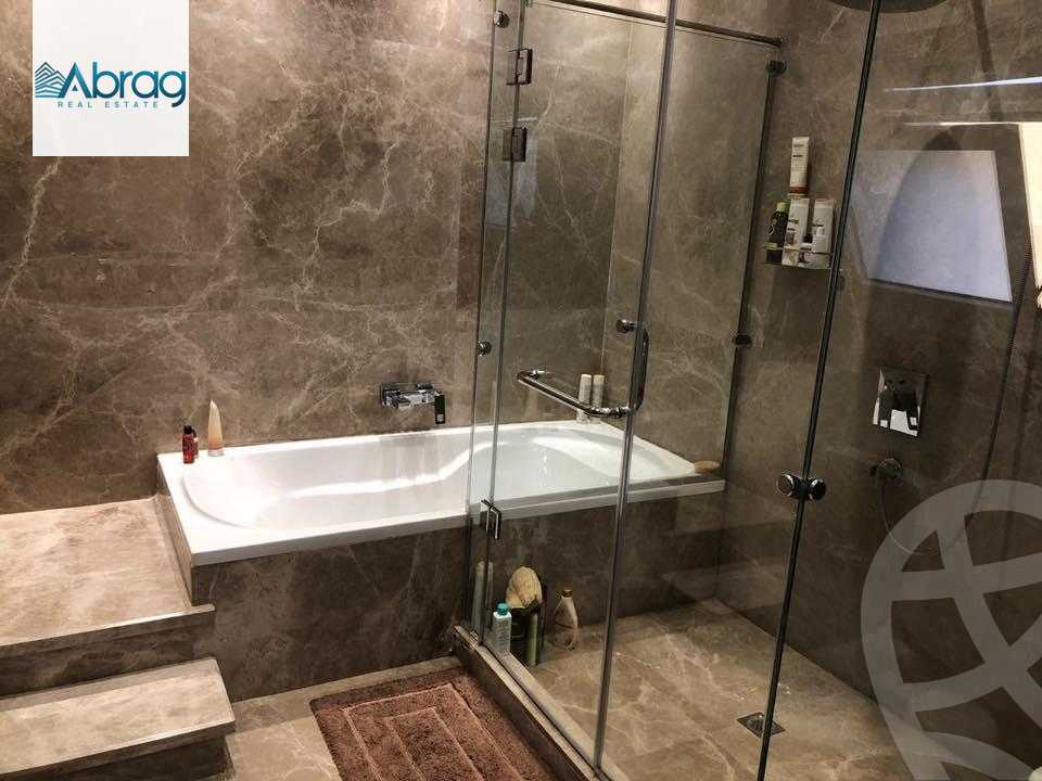 https://aqarmap.com.eg/en/listing/5665314-for-sale-cairo-el-sheikh-zayed-city-compounds-meadows-park