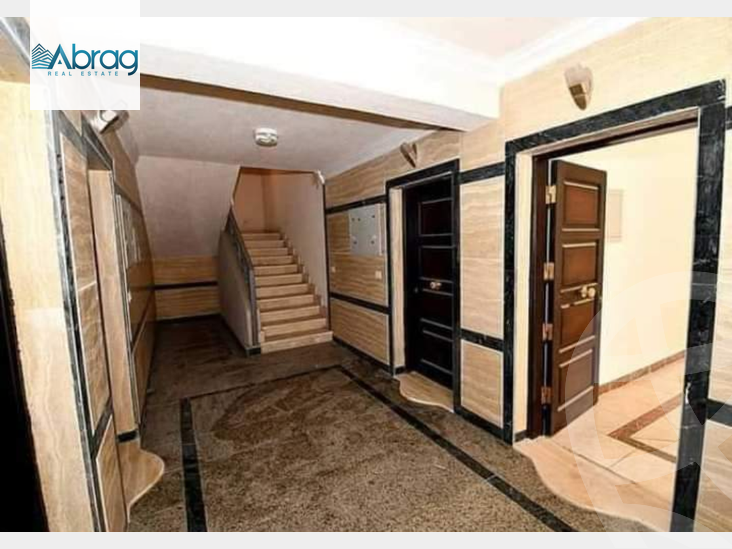 https://aqarmap.com.eg/en/listing/5762562-for-sale-cairo-el-sheikh-zayed-city-compounds-dr-msr