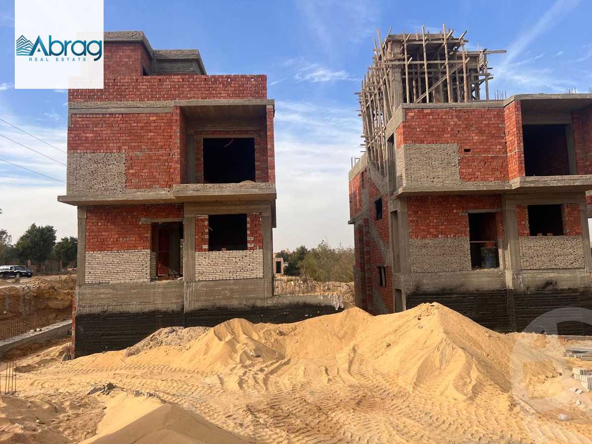 https://aqarmap.com.eg/en/listing/5753055-for-sale-cairo-el-sheikh-zayed-city-lshykh-zyd-ljdyd-zayed-greens-2-compound-location-development