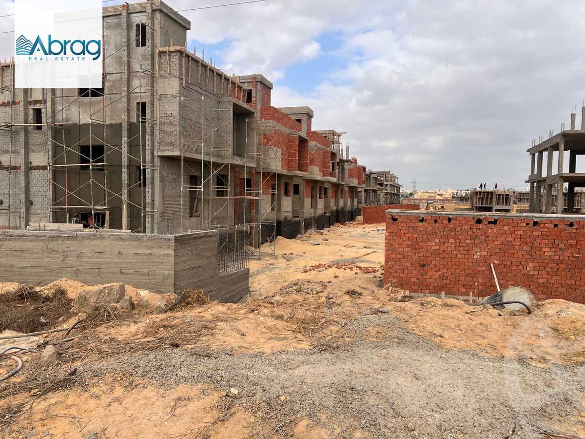 https://aqarmap.com.eg/en/listing/5835785-for-sale-cairo-el-sheikh-zayed-city-lshykh-zyd-ljdyd-tabah-west-compound-zg