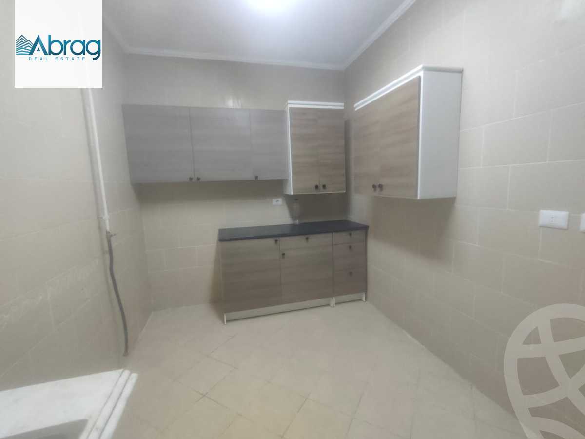 https://aqarmap.com.eg/ar/listing/5867951-for-rent-cairo-el-sheikh-zayed-city-compounds-dh-drys