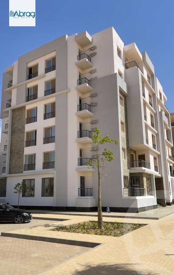https://aqarmap.com.eg/en/listing/5980328-for-sale-cairo-el-sheikh-zayed-city-lshykh-zyd-ljdyd-west-view-residence-hdp