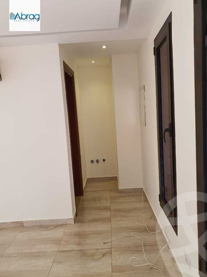 https://aqarmap.com.eg/en/listing/6063192-for-rent-cairo-el-sheikh-zayed-city-compounds-kmbwnd-wyst-twn-swdyk