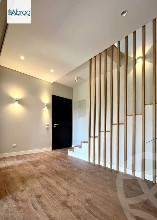 https://aqarmap.com.eg/en/listing/6135836-for-rent-cairo-el-sheikh-zayed-city-compounds-kmbwnd-wyst-twn-swdyk