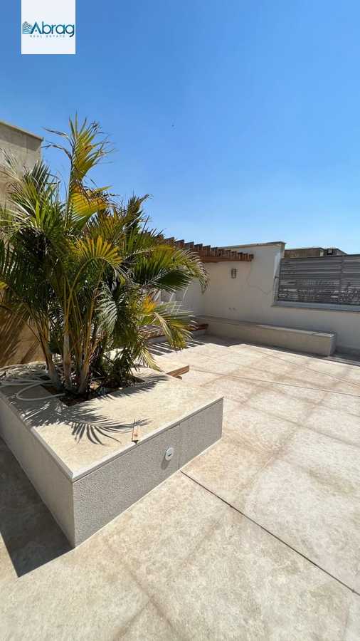 https://aqarmap.com.eg/en/listing/6135836-for-rent-cairo-el-sheikh-zayed-city-compounds-kmbwnd-wyst-twn-swdyk