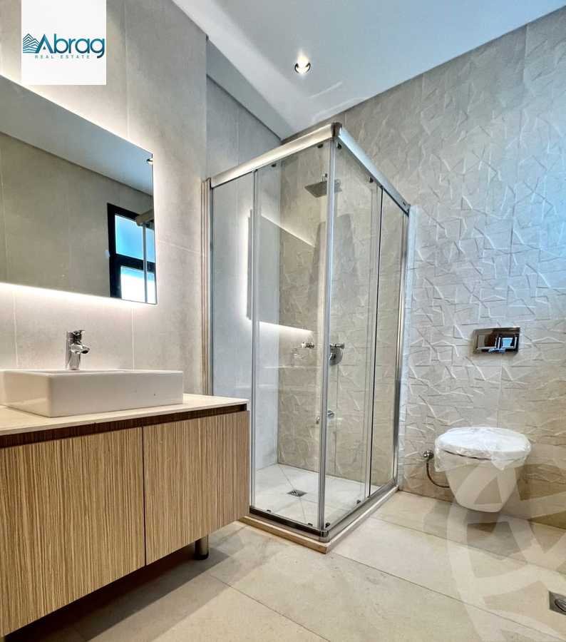 https://aqarmap.com.eg/en/listing/6135836-for-rent-cairo-el-sheikh-zayed-city-compounds-kmbwnd-wyst-twn-swdyk