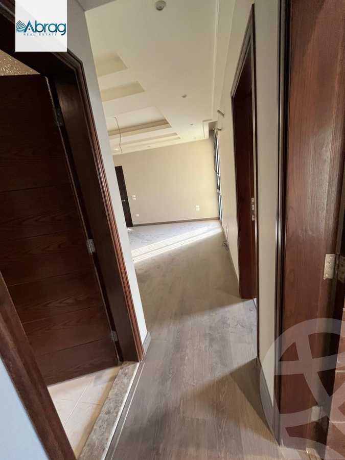 https://aqarmap.com.eg/en/listing/6135828-for-rent-cairo-el-sheikh-zayed-city-compounds-kmbwnd-wyst-twn-swdyk