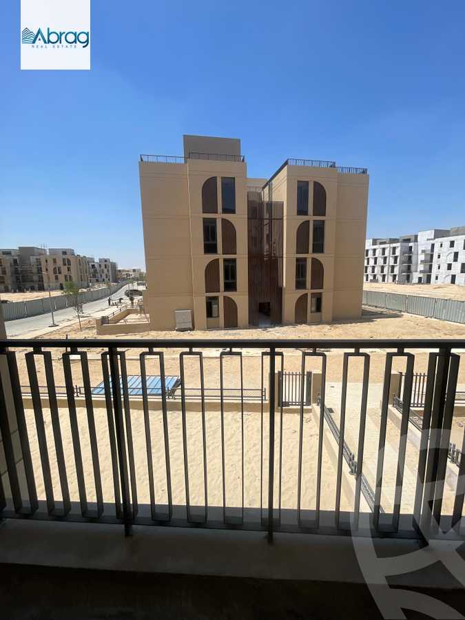 https://aqarmap.com.eg/ar/listing/6173574-for-sale-cairo-el-sheikh-zayed-city-lshykh-zyd-ljdyd-vye
