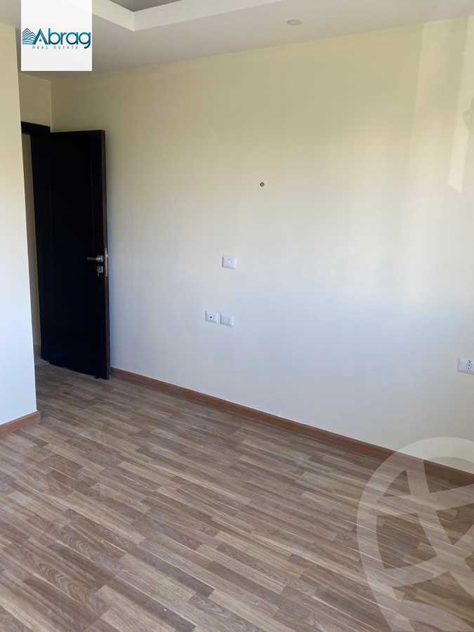 https://aqarmap.com.eg/ar/listing/6257194-for-rent-cairo-el-sheikh-zayed-city-compounds-dh-drys