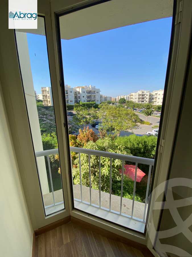 https://aqarmap.com.eg/ar/listing/6257194-for-rent-cairo-el-sheikh-zayed-city-compounds-dh-drys