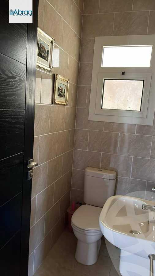 https://aqarmap.com.eg/en/listing/6384519-for-rent-cairo-el-sheikh-zayed-city-compounds-dh-drys