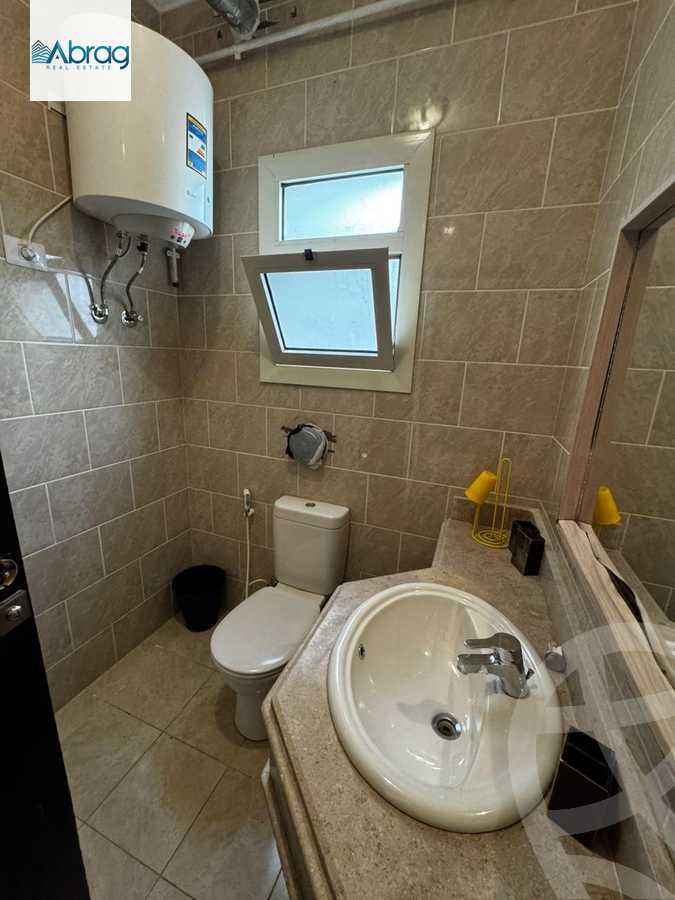 https://aqarmap.com.eg/en/listing/6399471-for-rent-cairo-el-sheikh-zayed-city-compounds-dh-drys