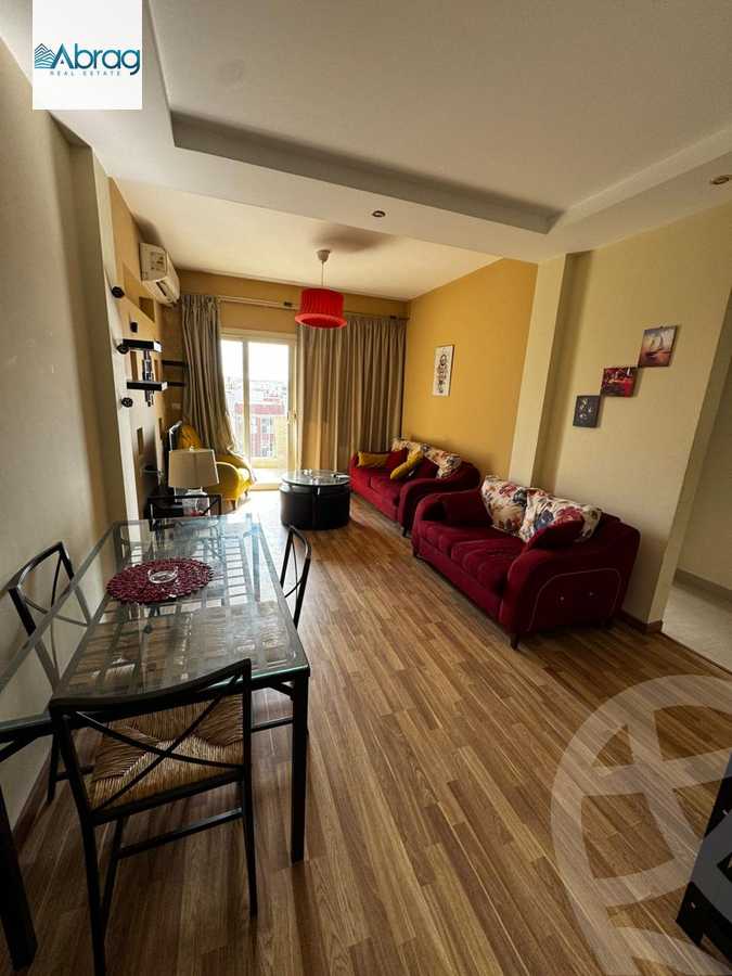 https://aqarmap.com.eg/en/listing/6399471-for-rent-cairo-el-sheikh-zayed-city-compounds-dh-drys