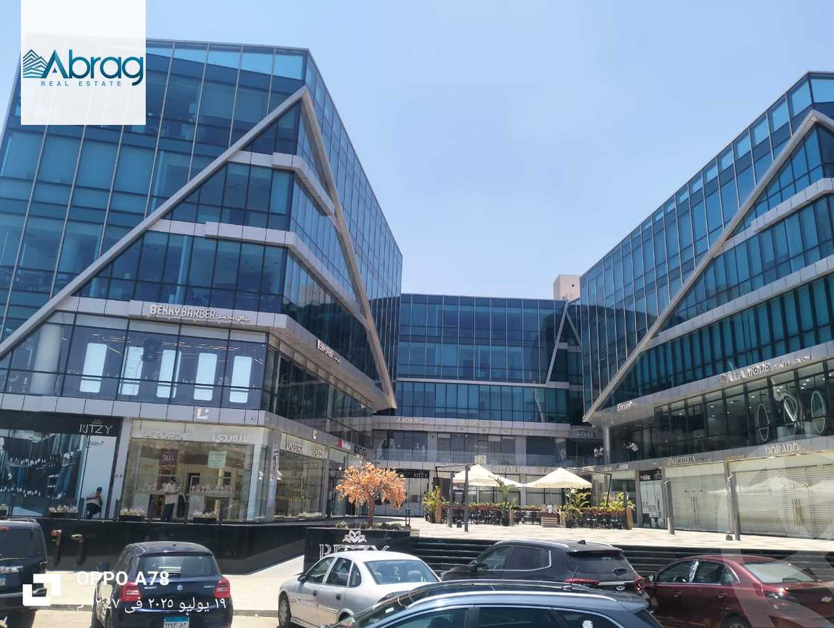 https://aqarmap.com.eg/en/listing/6423555-for-sale-cairo-el-sheikh-zayed-city-compounds-rytzy-blz-mwl-tybh-llstthmr-l-qry