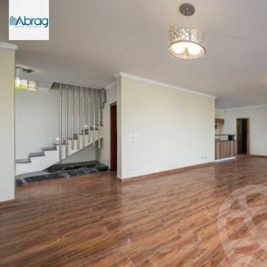 https://aqarmap.com.eg/ar/listing/6425449-for-rent-cairo-el-sheikh-zayed-city-compounds-kmbwnd-wyst-twn-swdyk