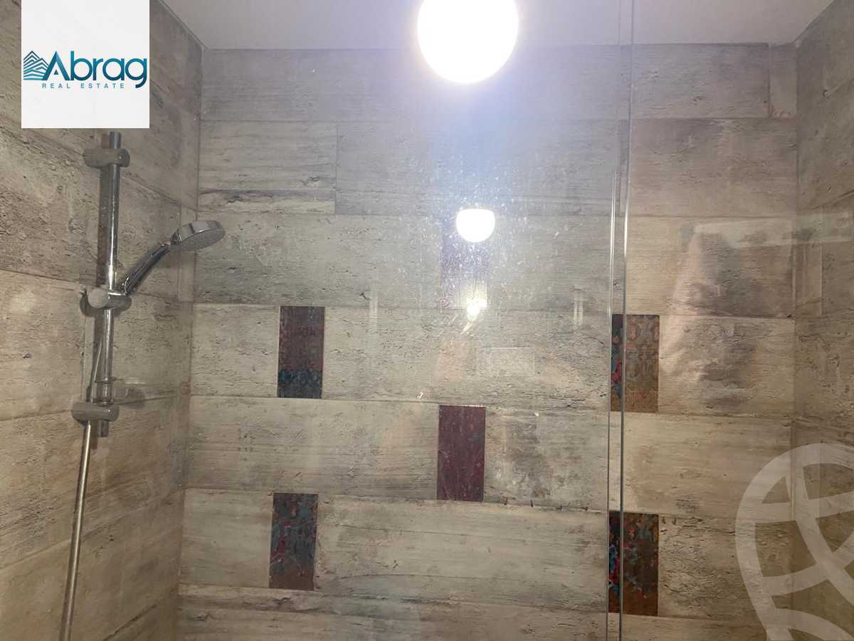 https://aqarmap.com.eg/ar/listing/6425659-for-rent-cairo-el-sheikh-zayed-city-compounds-kmbwnd-wyst-twn-swdyk
