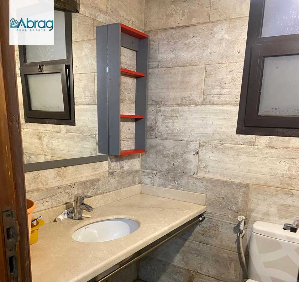 https://aqarmap.com.eg/ar/listing/6425659-for-rent-cairo-el-sheikh-zayed-city-compounds-kmbwnd-wyst-twn-swdyk