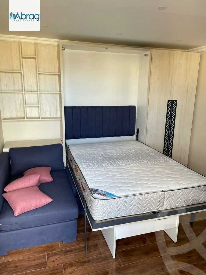 https://aqarmap.com.eg/en/listing/6425682-for-rent-cairo-el-sheikh-zayed-city-compounds-kmbwnd-wyst-twn-swdyk