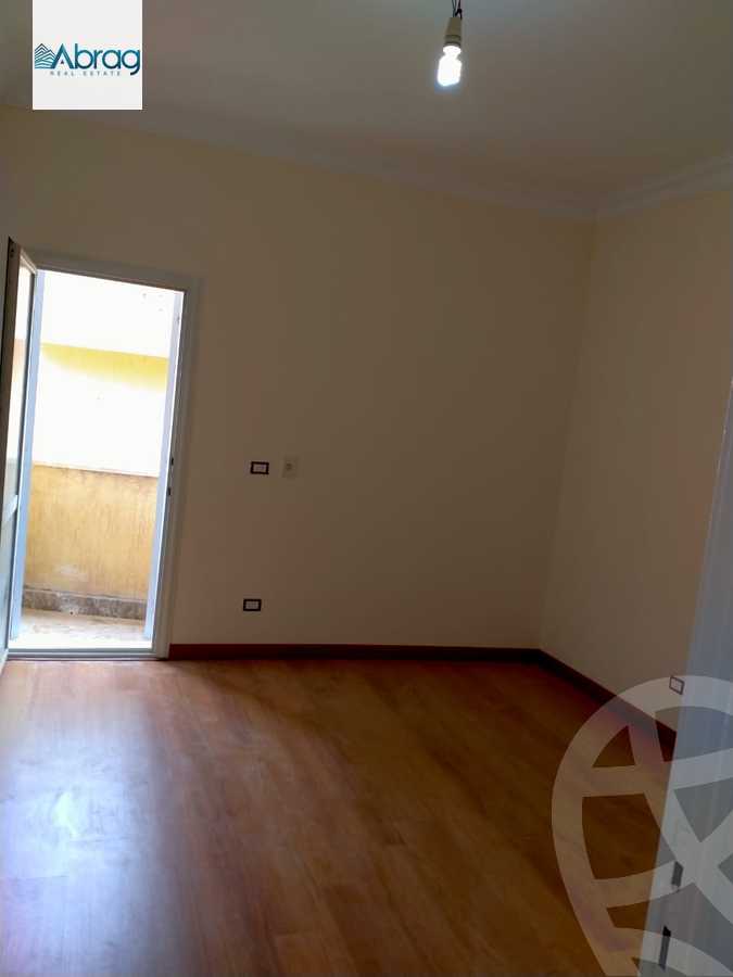 https://aqarmap.com.eg/en/listing/6426785-for-sale-cairo-el-sheikh-zayed-city-el-hay-elsabeaa-lhy-lsb