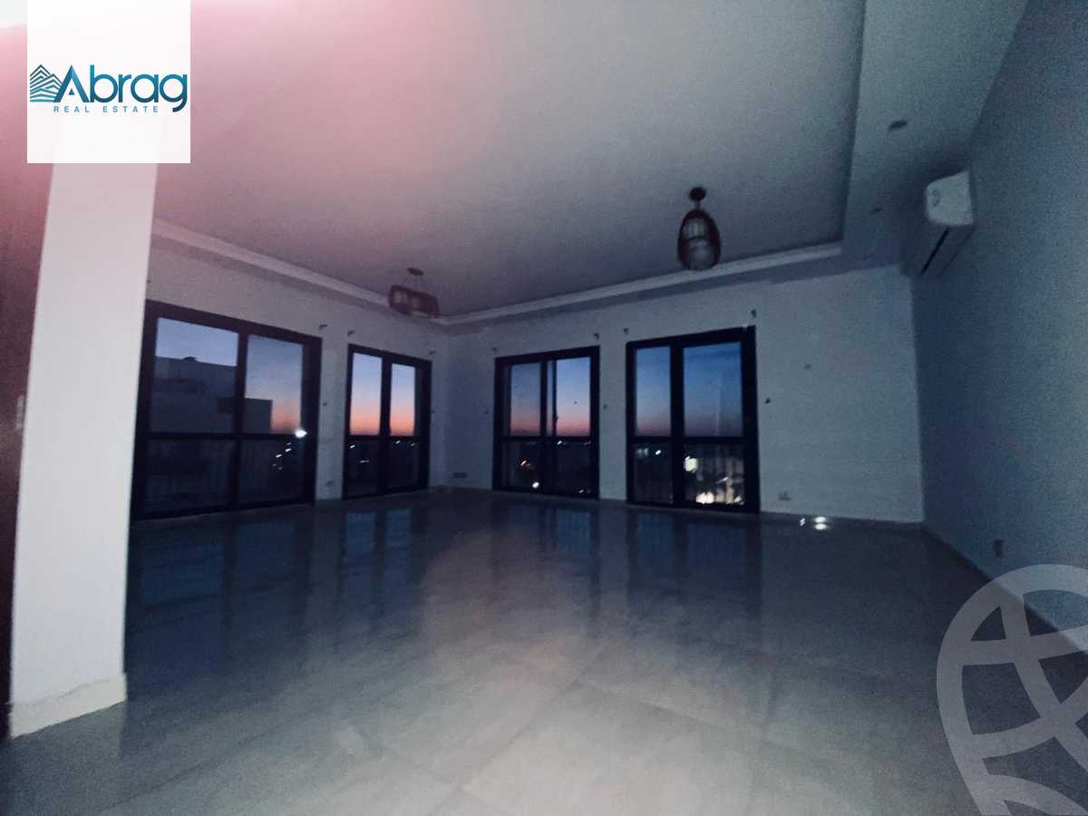 https://aqarmap.com.eg/ar/listing/6426988-for-rent-cairo-el-sheikh-zayed-city-compounds-the-courtyard