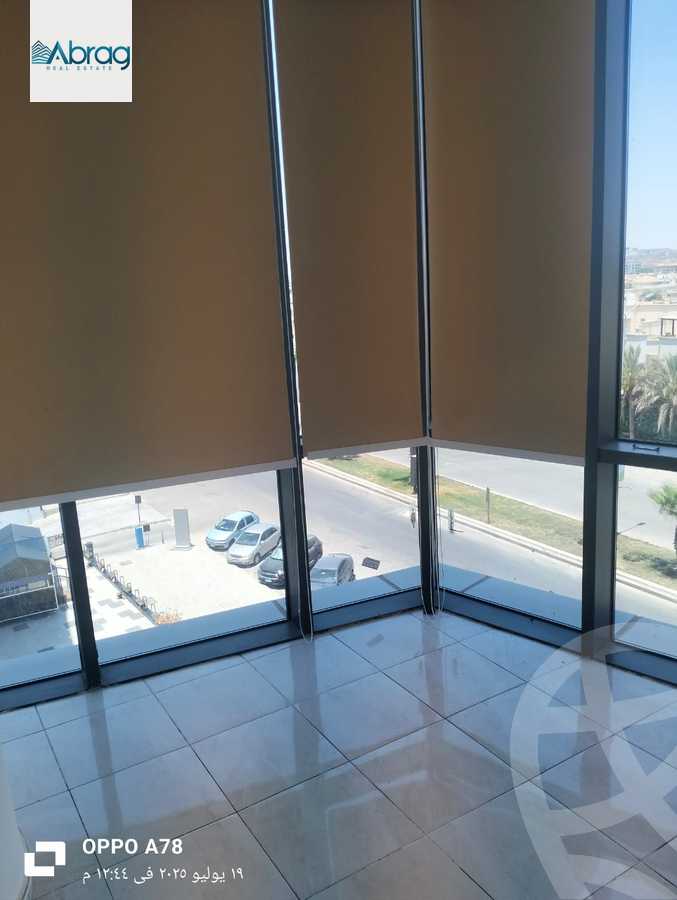https://aqarmap.com.eg/en/listing/6427031-for-sale-cairo-el-sheikh-zayed-city-compounds-rytzy-blz-mwl-tybh-llstthmr-l-qry