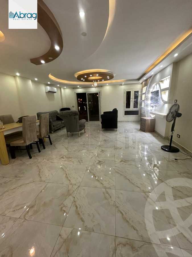 https://aqarmap.com.eg/en/listing/6560458-for-rent-cairo-el-sheikh-zayed-city-compounds-el-khamayel