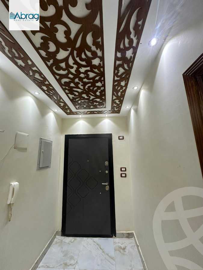 https://aqarmap.com.eg/en/listing/6560458-for-rent-cairo-el-sheikh-zayed-city-compounds-el-khamayel