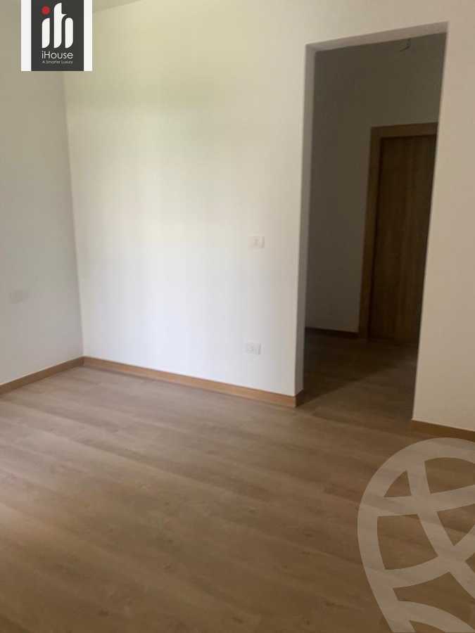 https://aqarmap.com.eg/ar/listing/4243063-for-rent-cairo-new-cairo-compounds-fifth-square