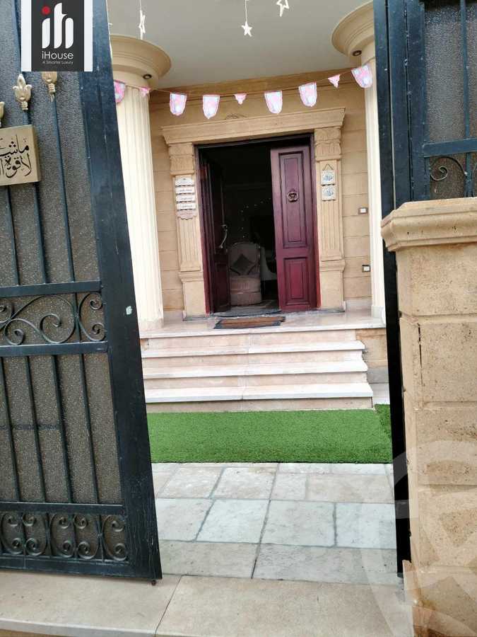 https://aqarmap.com.eg/en/listing/4279326-for-sale-cairo-el-shorouk-h-lnd