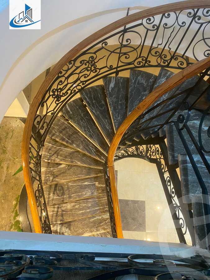 https://aqarmap.com.eg/ar/listing/4342839-for-rent-cairo-6th-of-october-featured-neighborhood-sixth-touristic-village-sameh-gado-st