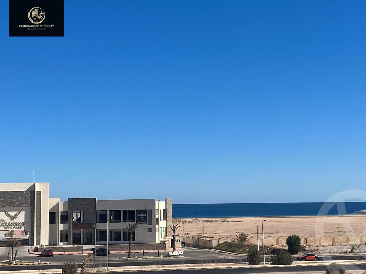 https://aqarmap.com.eg/en/listing/4051469-for-sale-red-sea-hurghada-resorts-platinum-resort
