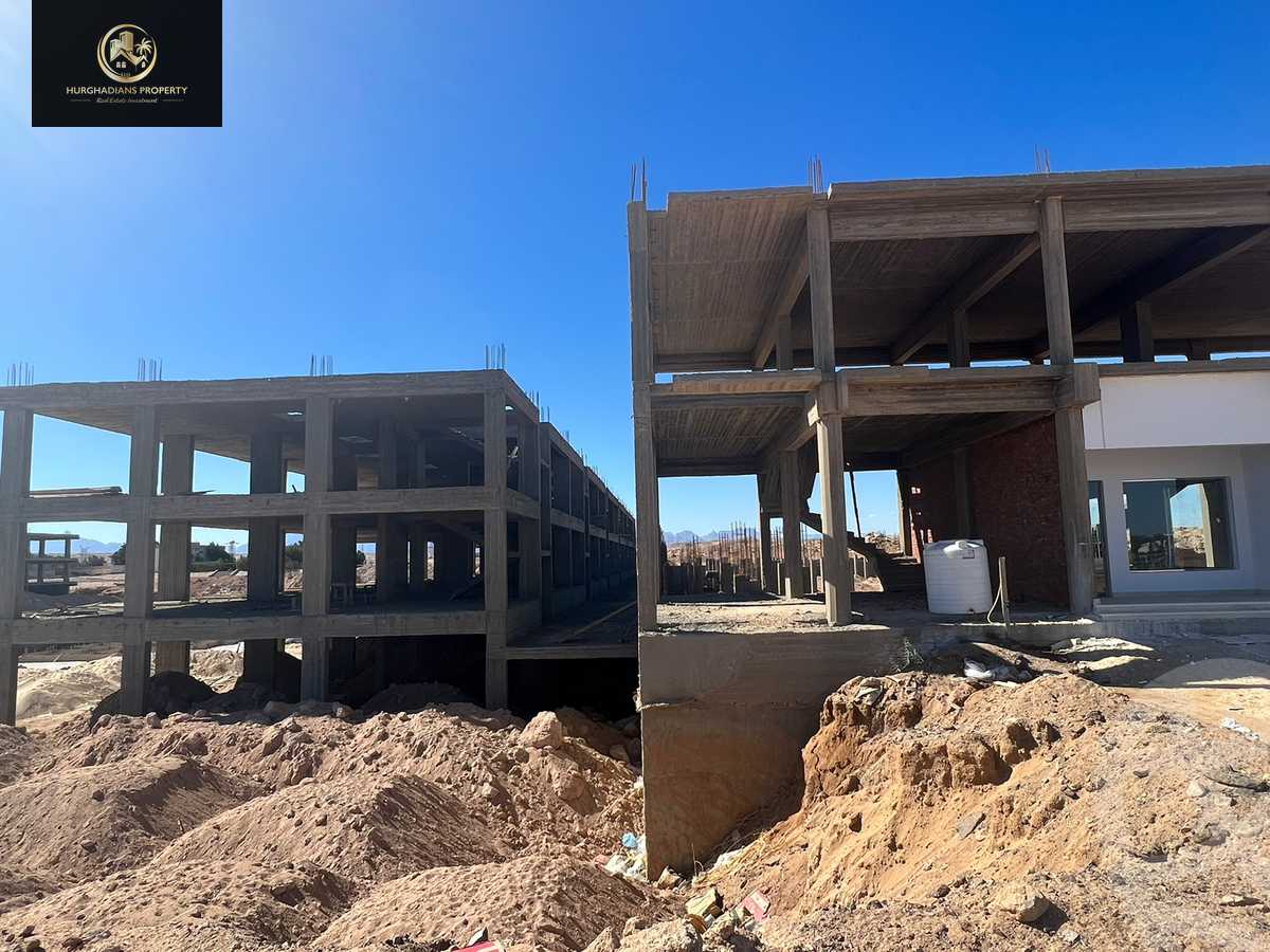 https://aqarmap.com.eg/en/listing/4051469-for-sale-red-sea-hurghada-resorts-platinum-resort