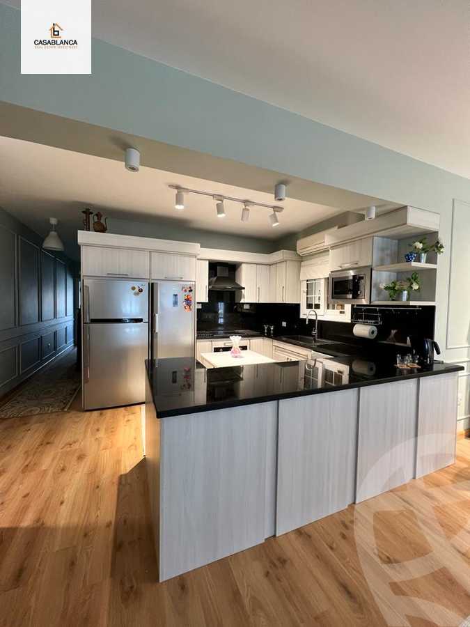 https://aqarmap.com.eg/en/listing/4151997-for-sale-cairo-new-cairo-compounds-mountain-view-hyde-park