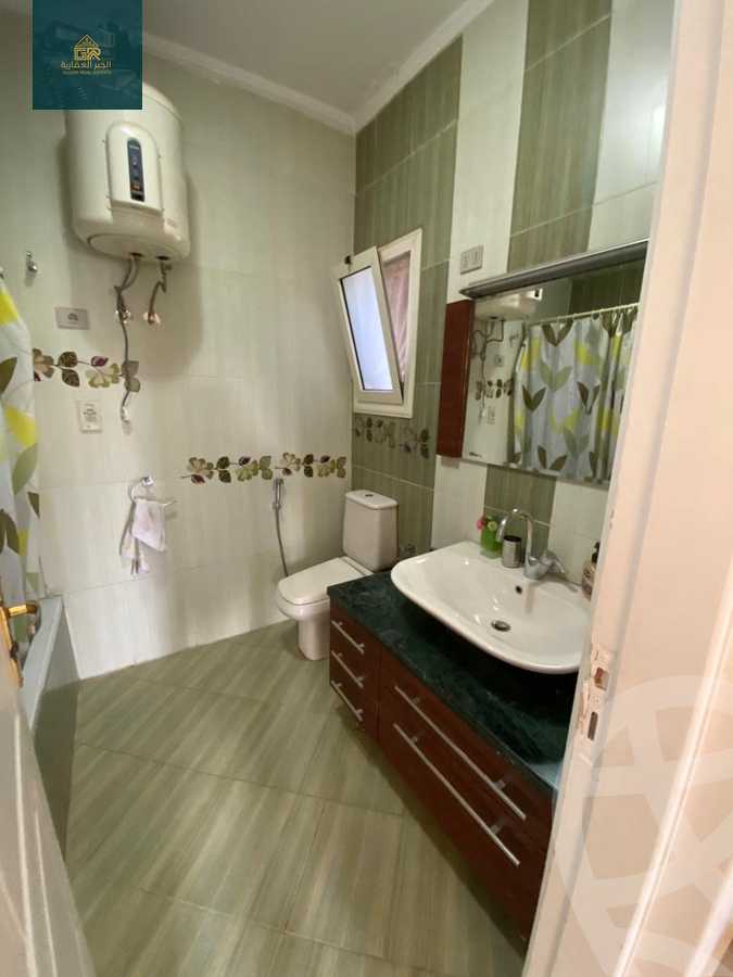 https://aqarmap.com.eg/ar/listing/4057042-for-rent-cairo-new-cairo-compounds-mena-residence